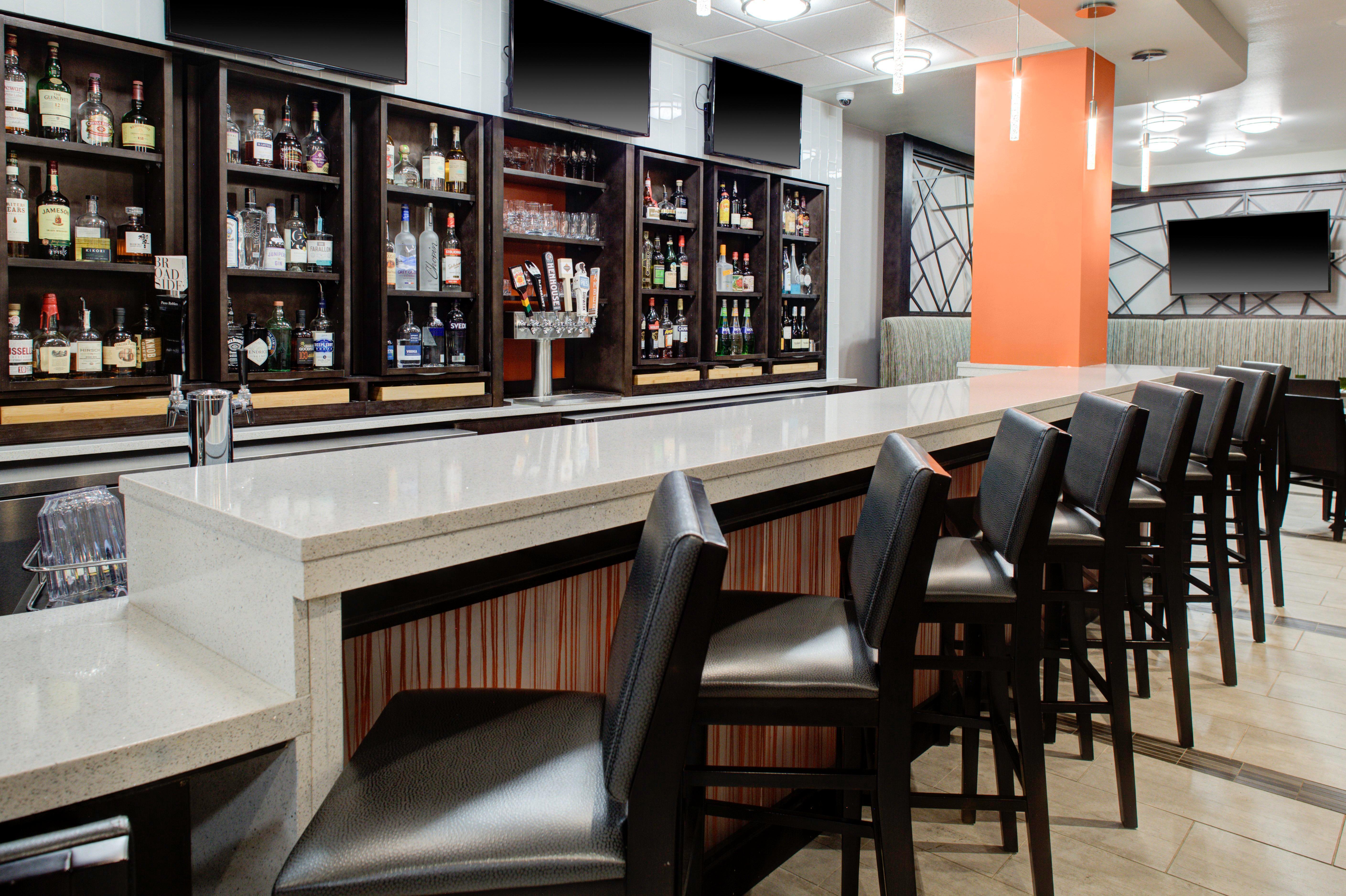 Holiday Inn Windsor - Wine Country By Ihg Exteriör bild