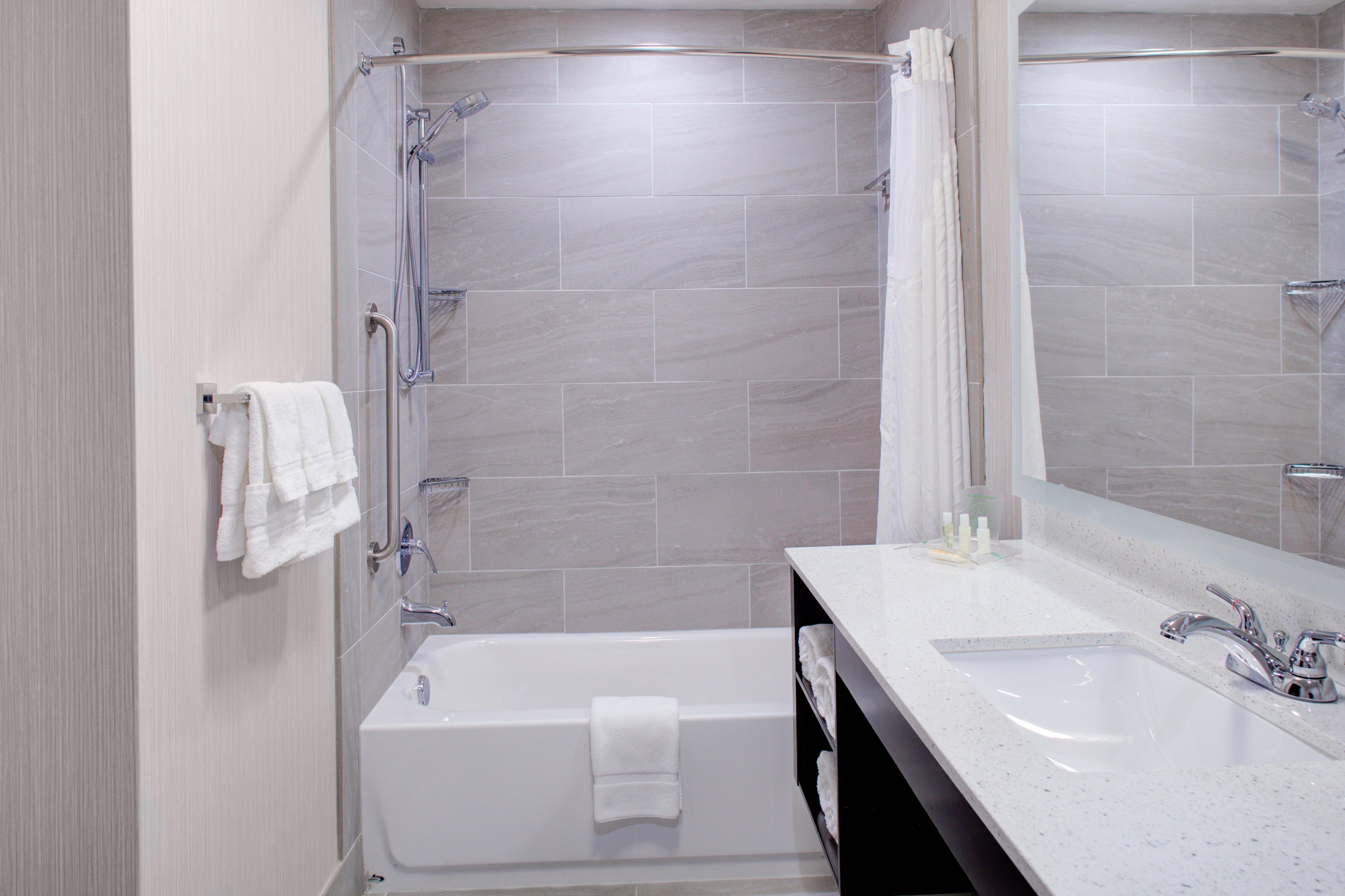 Holiday Inn Windsor - Wine Country By Ihg Exteriör bild